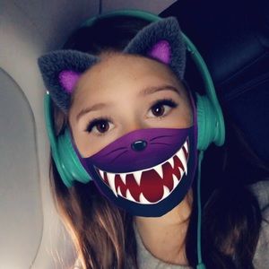 Meet your Posher, Teagan